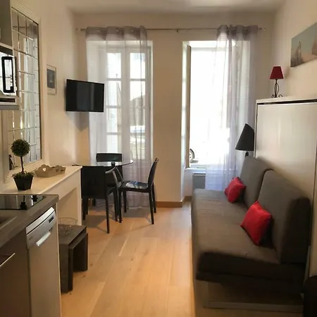 Des Trois Ilets Appartement *