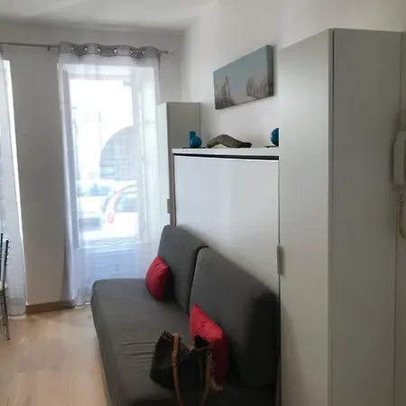 Des Trois Ilets アパート